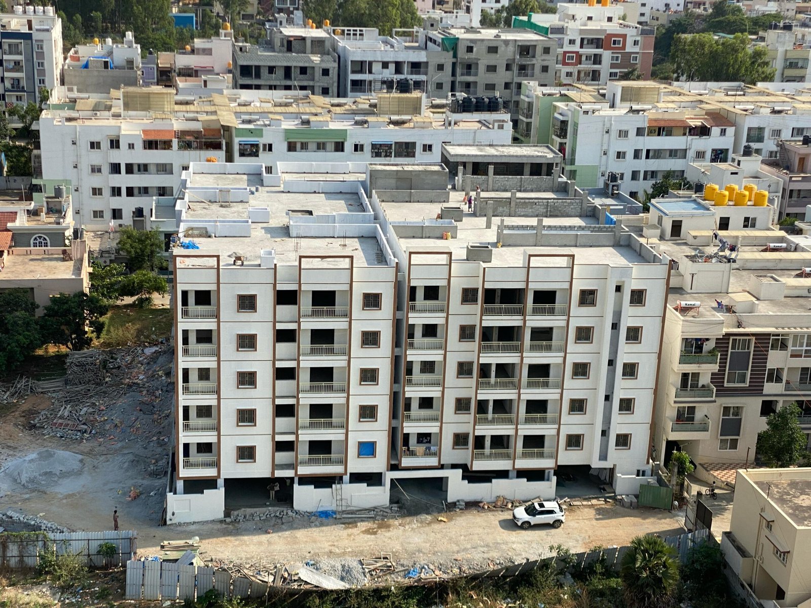 Exclusive Ready-to-Move 2 & 3BHK Luxury Apartments for Sale in Banjara Layout