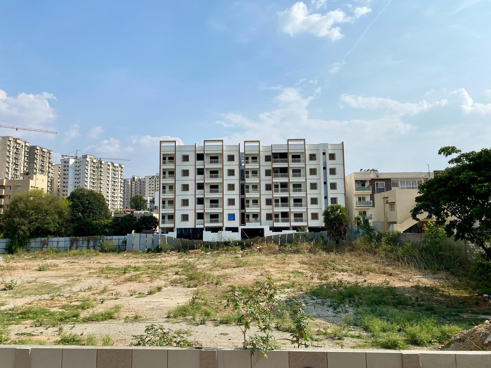 Ready-to-Move in Luxury Flats 2 & 3BHK For Sale in Banjara Layout