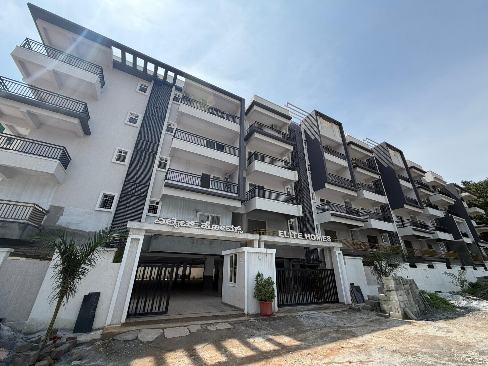 Luxury Flats For Sale in K Narayanpura