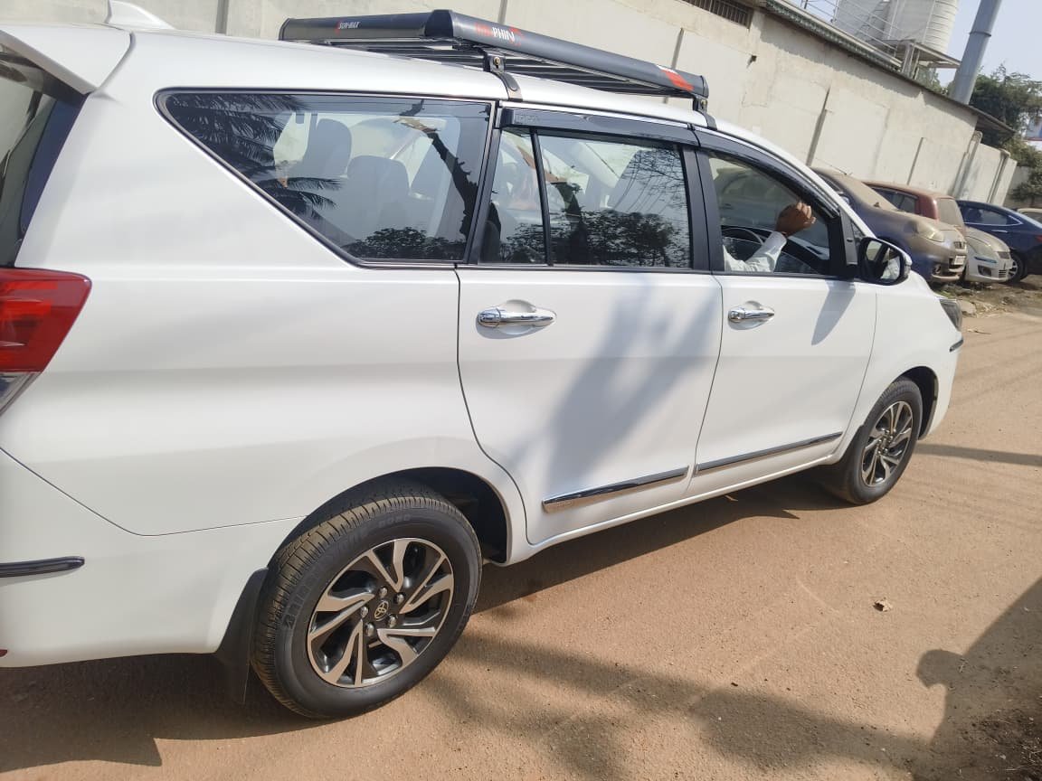 Premium Cab Services from Mysore to Ooty